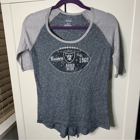 Majestic NFL Las Vegas Raiders Graphic Baseball Style T-Shirt - Picture 1 of 13